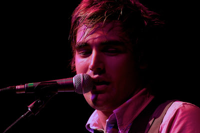 Charlie Simpson first time performance  as a solo artist